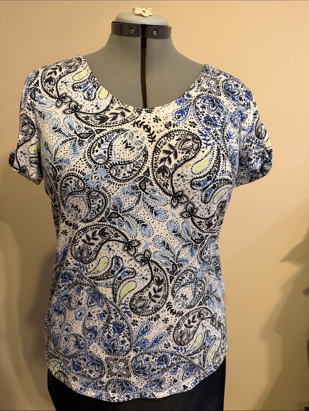 Talbots Women’s Blue Paisley Short-Sleeve Top